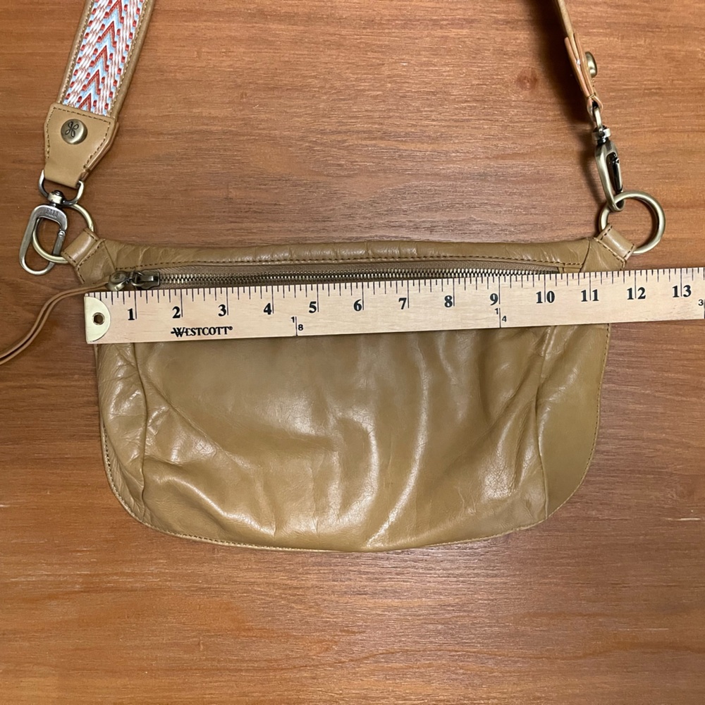 HOBO • Leather Crossbody Bag • Tan w/ Wide Woven Strap • Card Slots - Picture 6 of 8